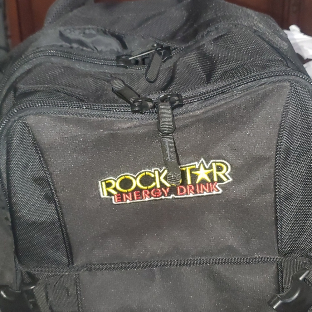 ROCKSTAR ENERGY WHEELED TRAVEL BAG - Picture 3 of 7